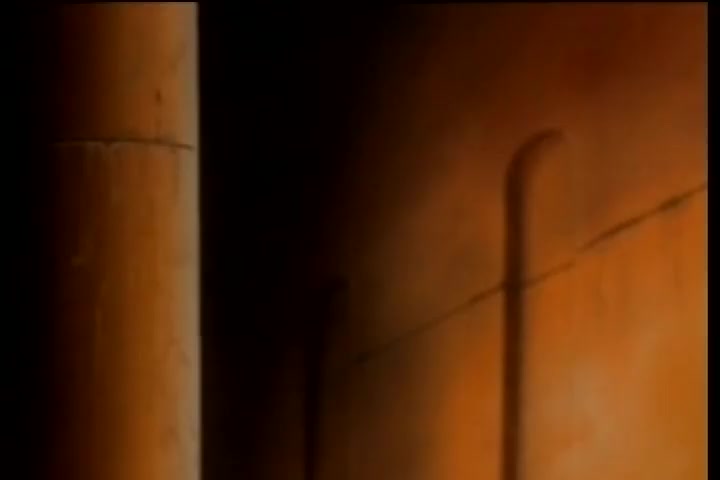 [Tsukyio Editing Resources] Hellsing (Episode 11) Raw Clips (252) (tsukyio.com).mp4